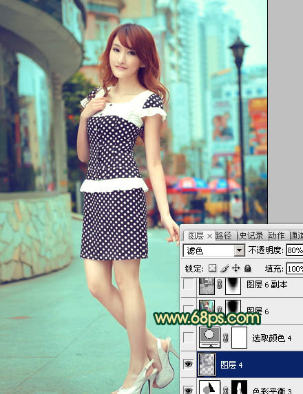 Photoshop将街景人物图片调制出流行的青色调效果