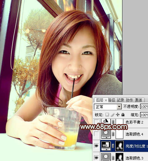 Photoshop将室内人物照片调成甜美的青褐色