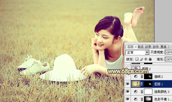 Photoshop为草地美女图片调制出柔和的粉黄色效果