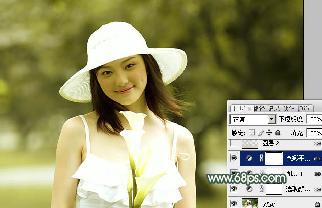 Photoshop将外景美女图片打造出淡淡的古典黄灰色