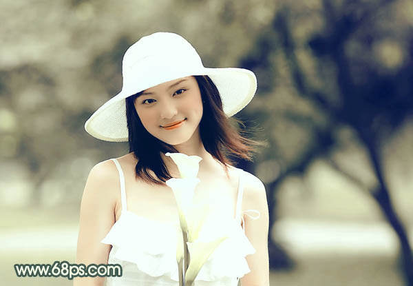 Photoshop将外景美女图片打造出淡淡的古典黄灰色