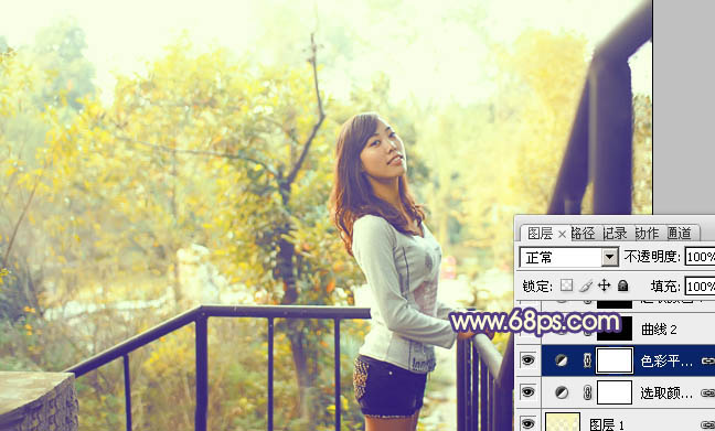 Photoshop为外景人物图片增加柔和的蓝黄阳光色