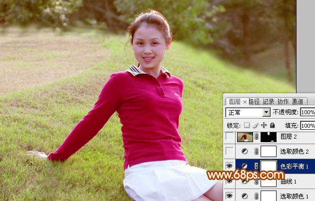 Photoshop为偏暗的草地美女图片调制出甜美的粉红色