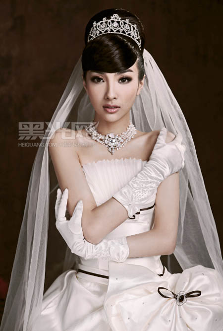 Photoshop为室内人像增强画意效果