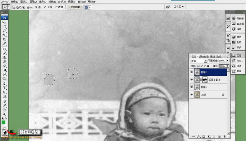 PhotoShop为宝宝老照片修复划痕和斑点