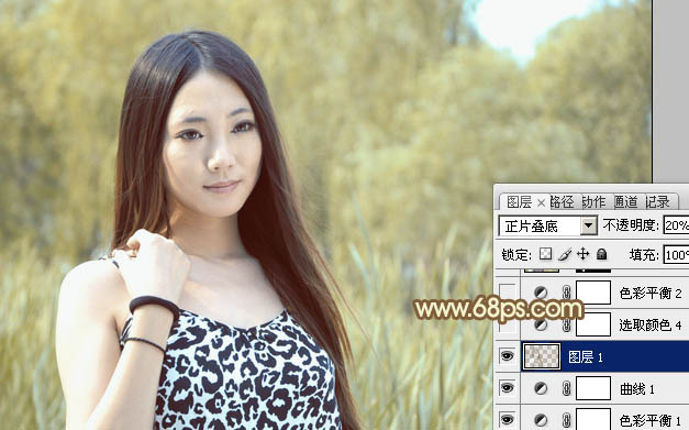 Photoshop为绿树边的美女调制出韩系暖褐色