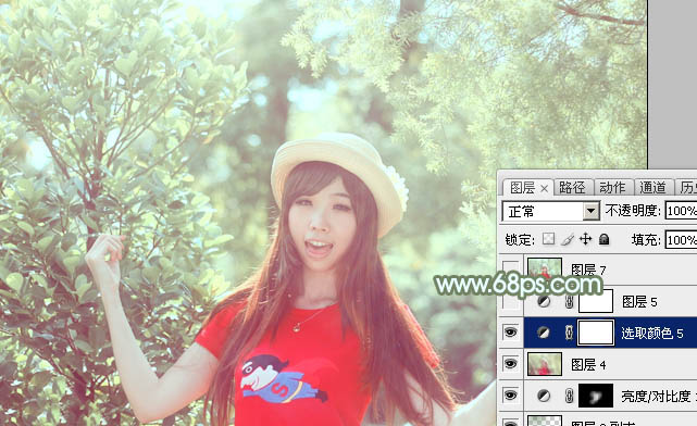 Photoshop将树林人物图片调制出淡美的小清新青绿色