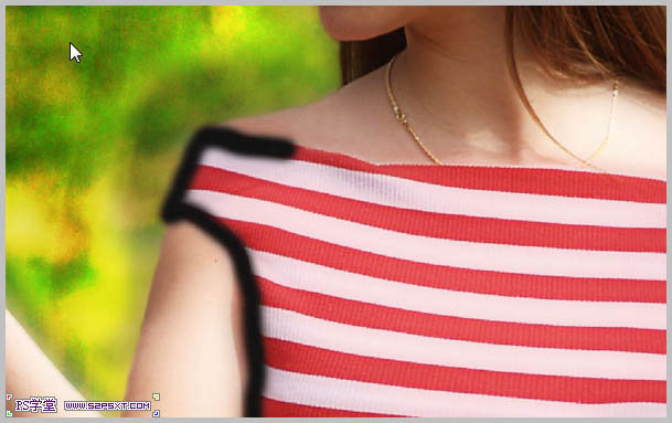 Photoshop合成制作树林中与蝴蝶交流的仙子