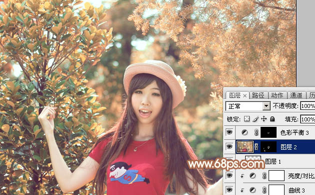 Photoshop为树林中的女孩调出小清新的绿橙色