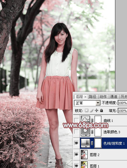 Photoshop为树下的美女图片调制出甜美的粉调青红色