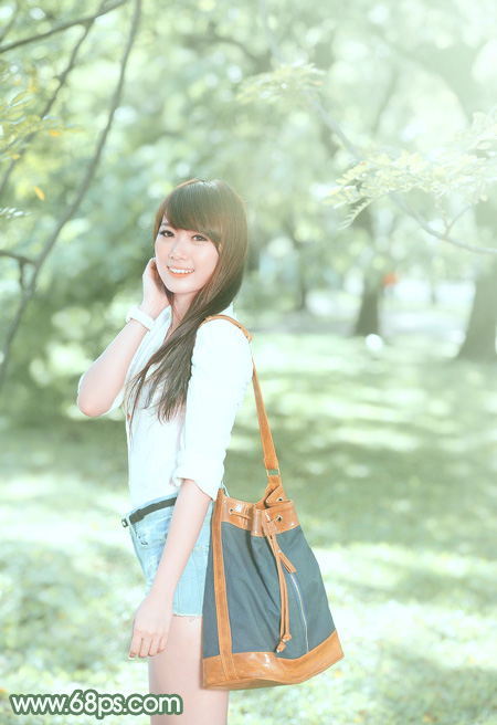 Photoshop为绿树下的美女图片加上唯美朦胧的淡绿色