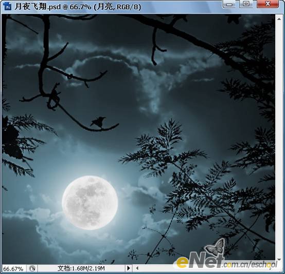 Photoshop合成制作信鸽在阴森恐怖大的月夜下飞翔特效