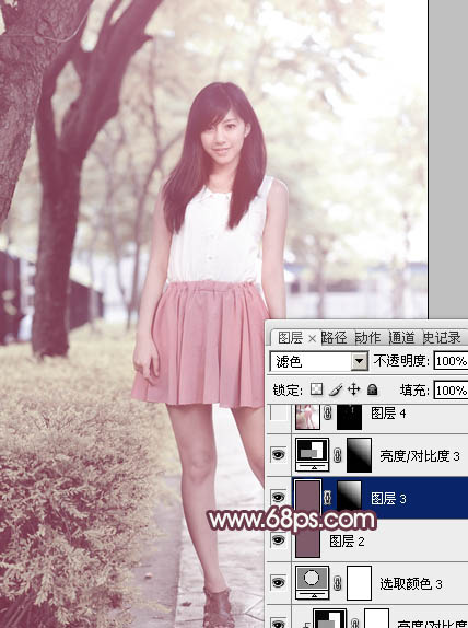 Photoshop为树边的美女加上淡美的中性暖褐色