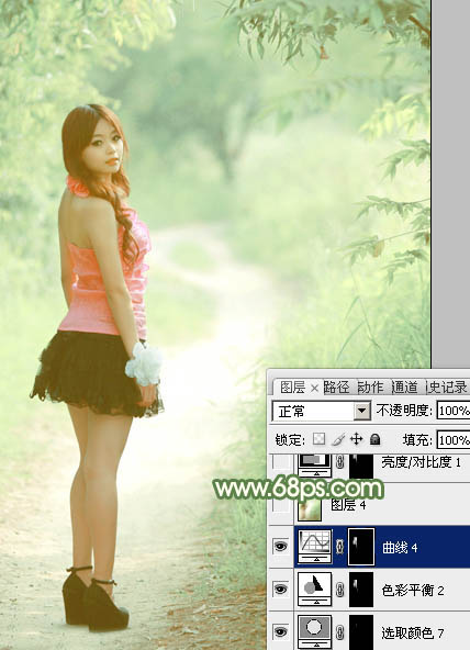 Photoshop将树丛中的人物调制出小清新的淡绿色