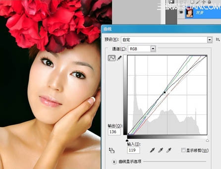 Photoshop为玫瑰丛下美女调出写 真效果