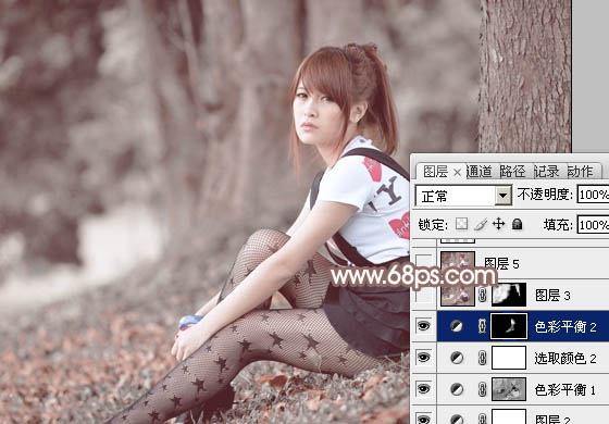 Photoshop为绿树边的美女加上古典中性淡褐色