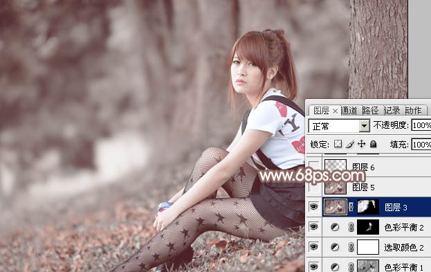 Photoshop为绿树边的美女加上古典中性淡褐色