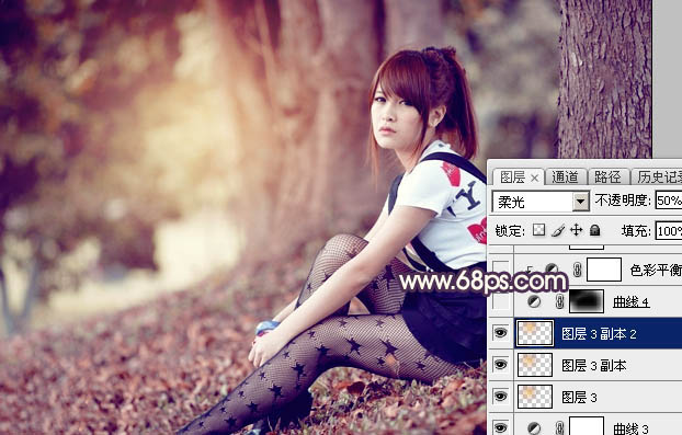 Photoshop将树林中的美女加上柔美的秋季晨曦色
