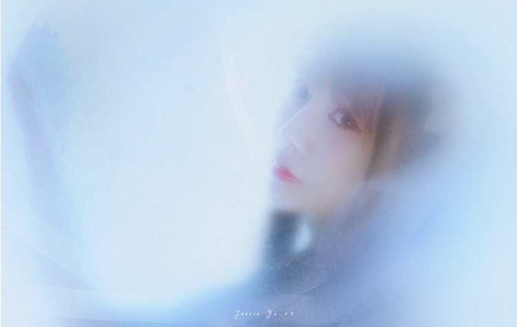 photoshop如何将美女容貌冰封