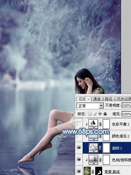 Photoshop打造出唯美的秋季青蓝色塘边的美女图片