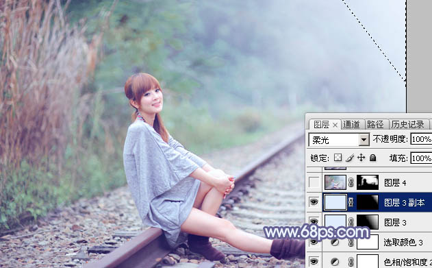 Photoshop快速打造出甜美的春季淡蓝色外景美女图片