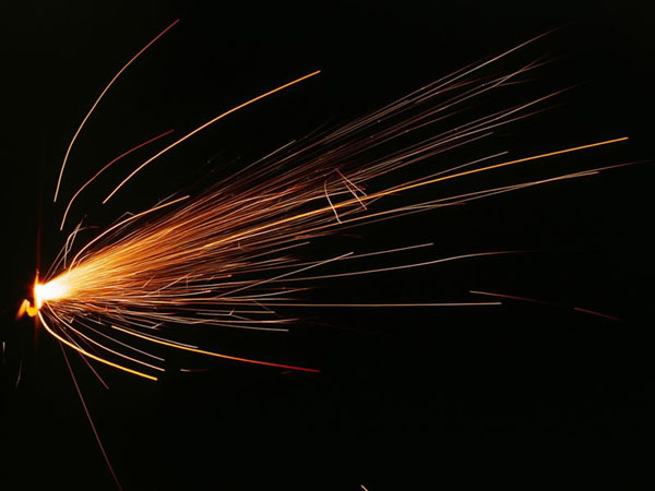 Photoshop制作精彩的飞车类电影海报