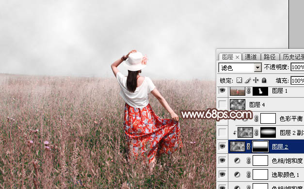Photoshop调出为梦幻的粉色晨雾草原人物图片