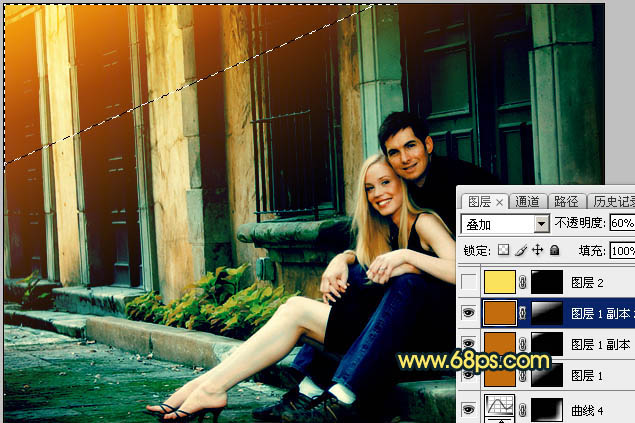 Photoshop调出欧美暗青色建筑边的情侣图片