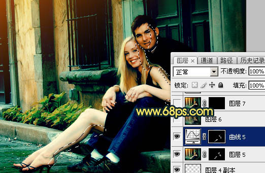 Photoshop调出欧美暗青色建筑边的情侣图片
