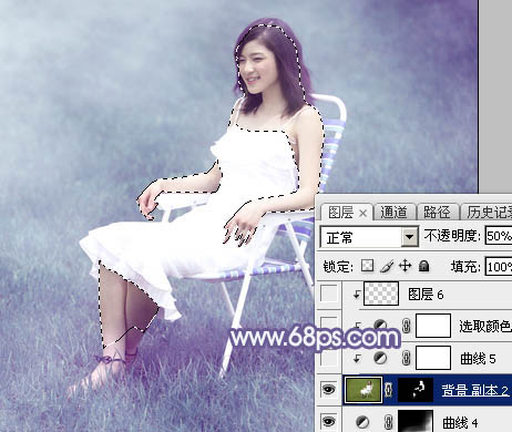 Photoshop调出唯美的淡蓝色草地美女图片