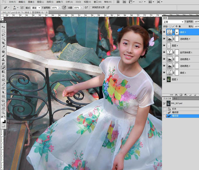 Photoshop调出甜美的暗青色夏季美女图片