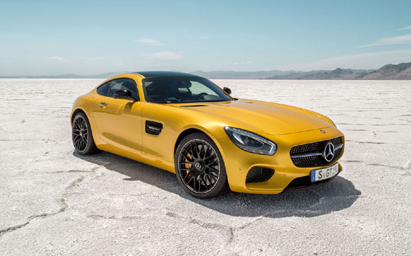 Photoshop制作大气的雨中跑车宣传网站首页