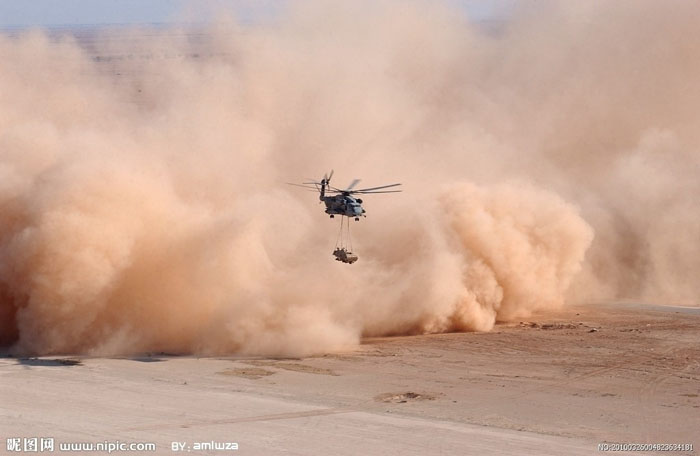 PS合成制作大片中的风暴足球场