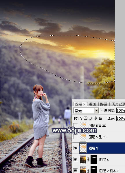 Photoshop调出唯美的暗调霞光色的外景泛白图片