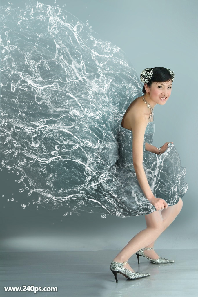 Photoshop将美女长裙图片制作超酷的动感水裙效果”